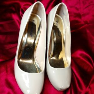 Ladies Pierre Dumas heels
